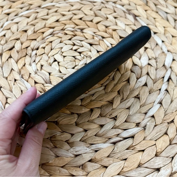 BALLY black pebbled leather flip open wallet - Picture 3 of 5